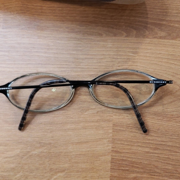 Y2K BURBERRY glasses - Picture 4 of 13